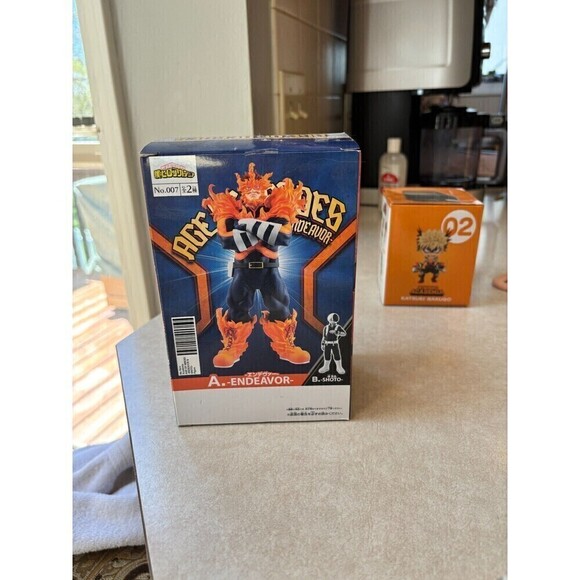 My Hero Academia Endeavor Figure - Picture 2 of 6